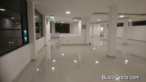 Arriendo hermoso local comercial