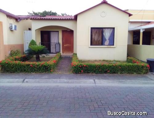Bonita casa de 160m² en residencia privada a la venta