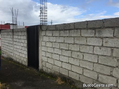 Vendese terreno de 200 mts en coop 18 de octubre Sur de Quito - Camal Metropolitano