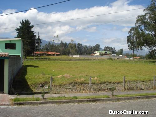 Terreno en venta, en Bohios de Jatumpamba, Valle de los Chillos, Sangolquí, Ecuador.