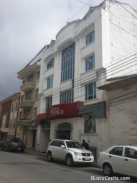 VENDO OFICINA CENTRAL EN LOJA