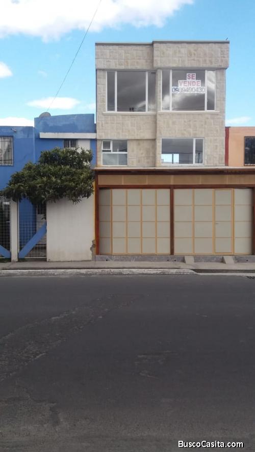 Vendo casa rentera con local comercial