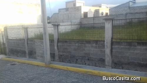SE VENDE TERRENO DE 400 M2 EN CONJUNTO POR SECTOR DE ANTIGUO CONTROL DE CONOCOTO.- 77.000