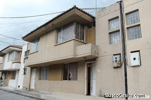 Casa Ciudad del Sol,Pomasqui, con ampliación,cerca a supermercados USD55.000 Inf:2353232,0997592747