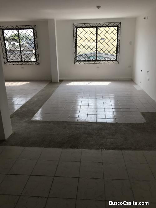 Alquilo Local Comercial Alborada 50 M2