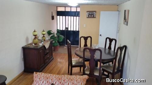 DEPARTAMENTO EN QUITO, AÑOSCA Y VERACRUZ, EXCELENTE UBICACION