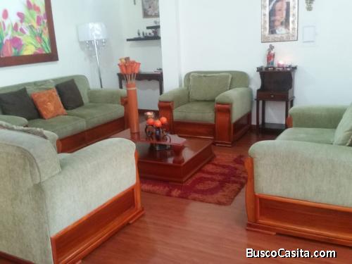 VENDO AMPLIO DEPARTAMENTO CENTRAL