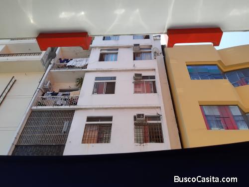 Vendo 33,33 % de acciones y derechos de un edificio en Guayaquil