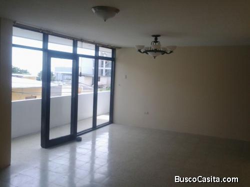 Alquilo Departamento en Manta cerca de la playa 