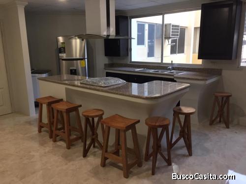 Se vende deparatmento en Torres Multicomercio nuevo semi amoblado