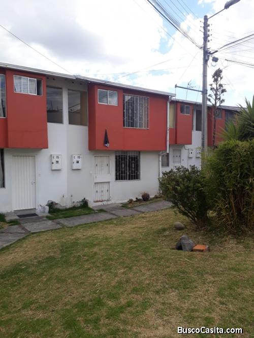 Urg. Vendo casa 60. Conjunto Bellavista