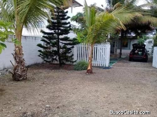 OPORTUNIDAD CASA EN EL CANTÓN  PLAYAS  KM.9.5