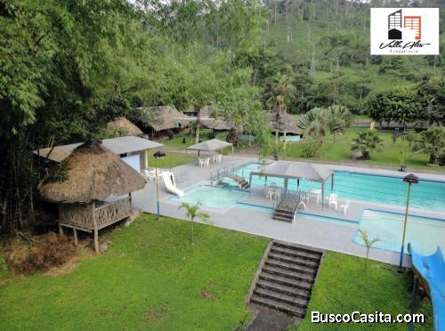 HOSTERIA DE VENTA EN MACAS