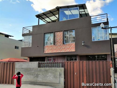 HERMOSAS CASAS INDEPENDIENTES EN EL VALLE DE LOS CHILLOS, URBANIZACIÓN MONSERRAT, CONJUNTO RESIDENCI