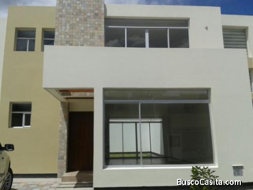 Casa 2 pisos en conjunto privado sector El Arenal