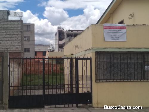 De oportunidad se VENDE CASA en Ambato sector Simón Bolivar