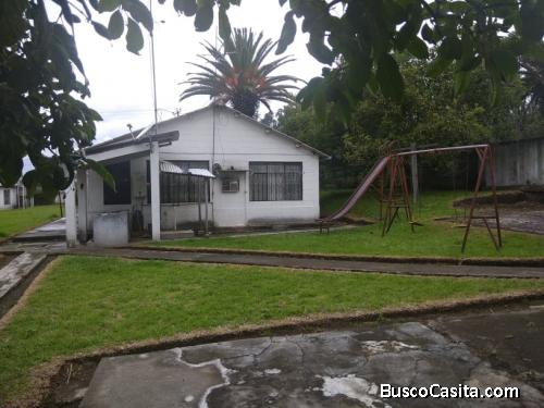 SE VENDE QUINTA  EN URB, ONTANEDA BAJA NORTE SECTOR CONOCOTO