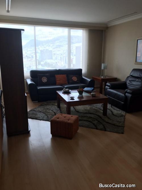 VENDO GONZALEZ SUÁREZ, 250M2 , 3 DORMITORIOS, ESTAR, ESPECTACULAR VISTA, PISCINA