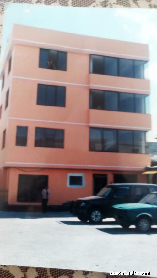 Amplia casa esquinera en Condominios El Carmen 3