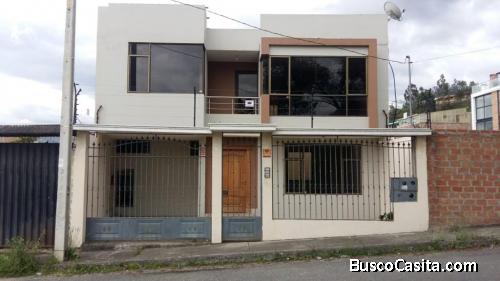 Casa de Venta en Urbanización Bella María