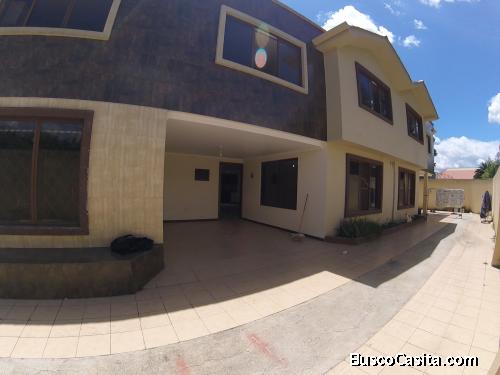 CASA EN VENTA SECTOR COLEGIO BORJA $99.000