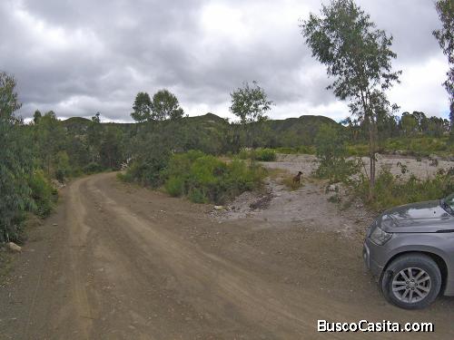 TERRENO EN VENTA SECTOR CHALLUABAMBA (Panamericana Norte) 2600m2