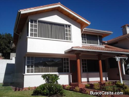 URGENTE VENDO HERMOSA CASA EN LA ARMENIA - SAN RAFAEL