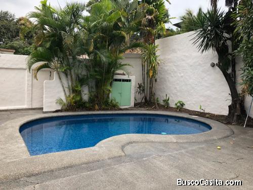 LOS CEIBOS, 600M2 SOLAR Y 350 M2 CONSTRUCCION, PISCINA, 3 DORMITORIOS,ESTUDIO