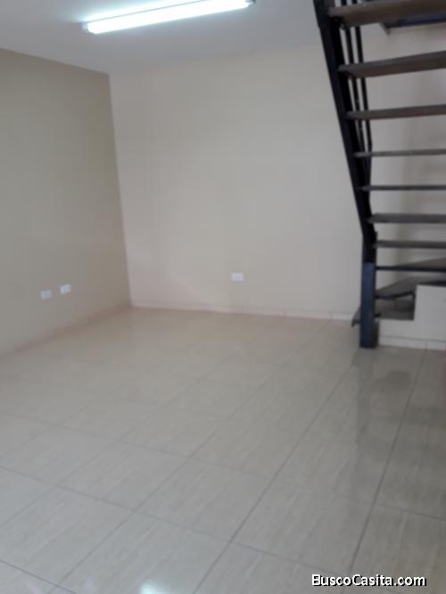 LOCAL COMERCIAL Y MINI DEPARTAMENTO MUY COMERCIAL EN OBELISCO COTOCOLLAO