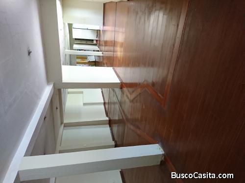 Arriendo local comercial en La Mariscal 