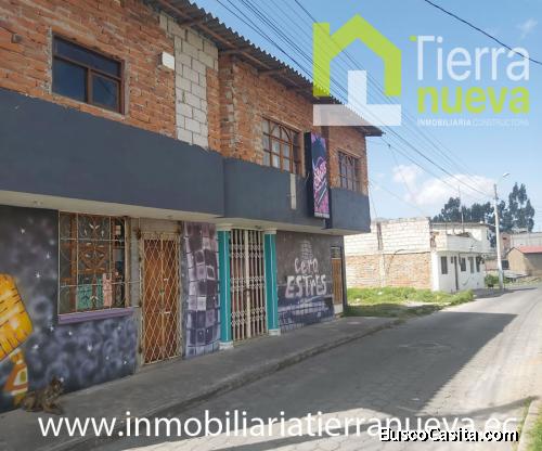 EN VENTA CASA CON NEGOCIO EN CAYAMBE
