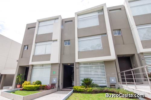 Casa de Venta Tumbaco 148 M2. Conjunto Jardín Americano