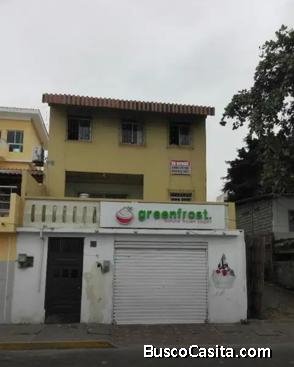 Casa en la Libertad Frente al mar 7 / Malecon Libertad