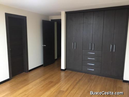 Se vende casa por estrenar