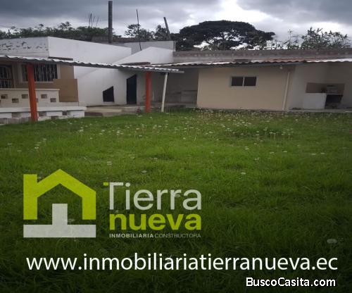 SE VENDE CASA A DOS CUADRAS DE LA PANA, SECTOR PUNYARO, OTAVALO