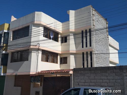 Casa Rentera de 3 Plantas