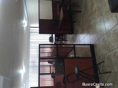 Oficina totalmente amoblada en arriendo sector la colón.