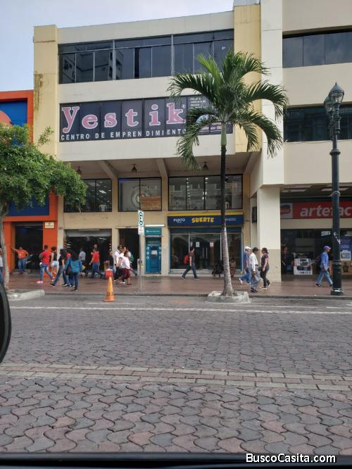 alquilo local comercial en avenida 9 de octubre guayaquil