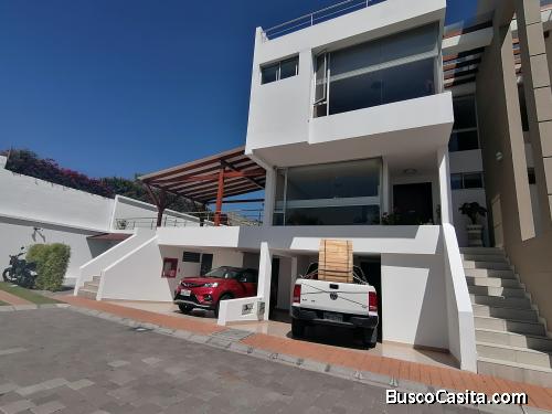 Venta hermosa casa en Cumbaya /Santa Ines 