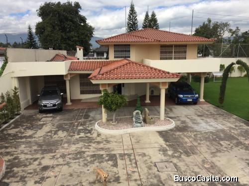 CHILLOS, Propiedad de venta en CAPELO, 810m2 de terreno y 310m2 de construcción, 4 estacionamientos