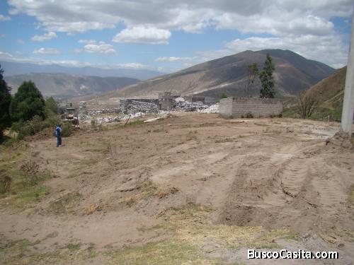 VENDO O CAMBIO TERRENO - Mitad del Mundo- PICHINCHA