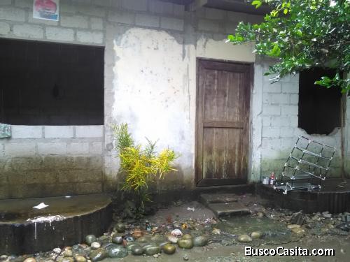 Venta de un solar con vivienda en El Tena