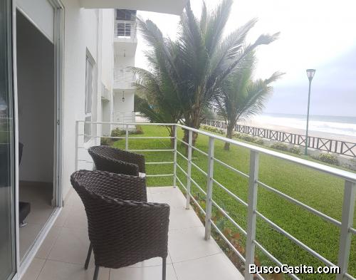 EN ALQUILER DEPARTAMENTO EN CONDOMINIO  AL PIE DE LA PLAYA, MANGLARALTO