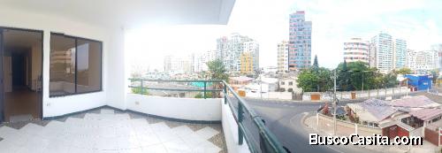 EN VENTA DEPARTAMENTO EN EDIFICIO CERCA A LA PLAYA, SALINAS