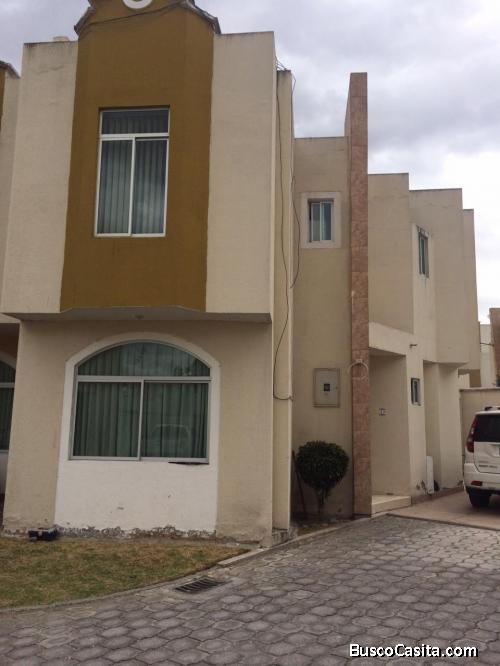 RENTO CASA TOTALMENTE AMOBLADA