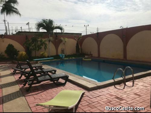 EN ALQUILER SUITE EN URBANIZACIÓN PRIVADA CON PISCINA.