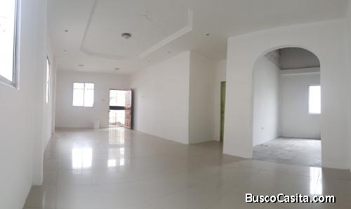 EN ALQUILER AMPLIA Y CONFORTABLE CASA DE 4 DORMITORIOS - SANTA ELENA