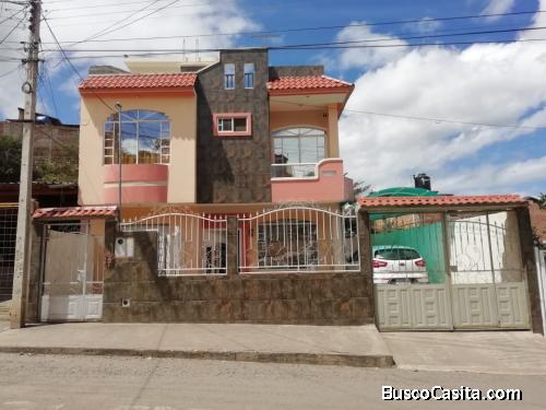 Bonita Casa Unifamiliar