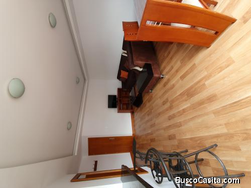 ALQUILO DEPARTAMENTO AMOBLADO EN  NORTE DE QUITO