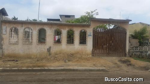 Se vende una propiedad en Playas en un lugar tranquilo para vivir!!